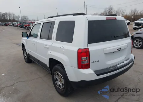 2017 Jeep Patriot Sport 4X4 z USA, uszkodzony, nr VIN 1C4NJRBB9HD165278